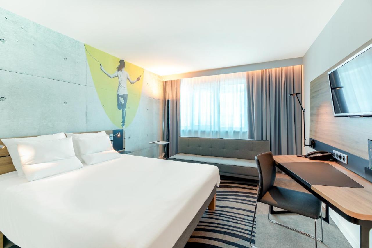 Novotel Wroclaw City Eksteriør bilde