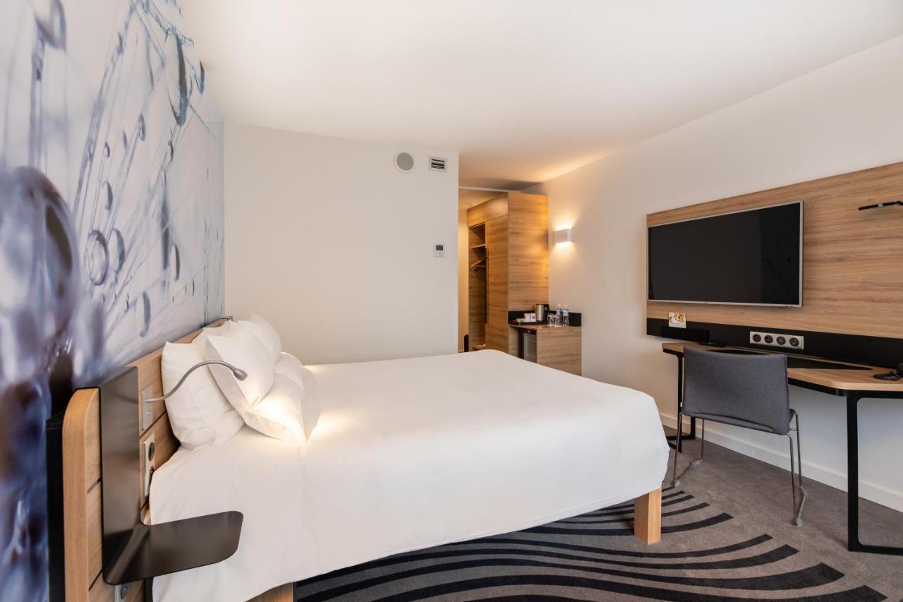 Novotel Wroclaw City Eksteriør bilde